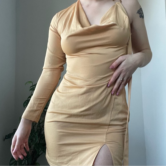 JF Lefon Asymmetrical one sleeve dress - Picture 1 of 5